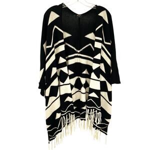 Ella Moss Aztec fringes women’s knit poncho